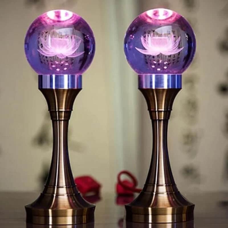 Các loại đèn bàn thờ: cách lựa chọn & bố trí phù hợp 3 Đèn trang trí bàn thờ 3