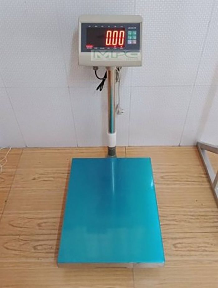 Cân bàn điện tử